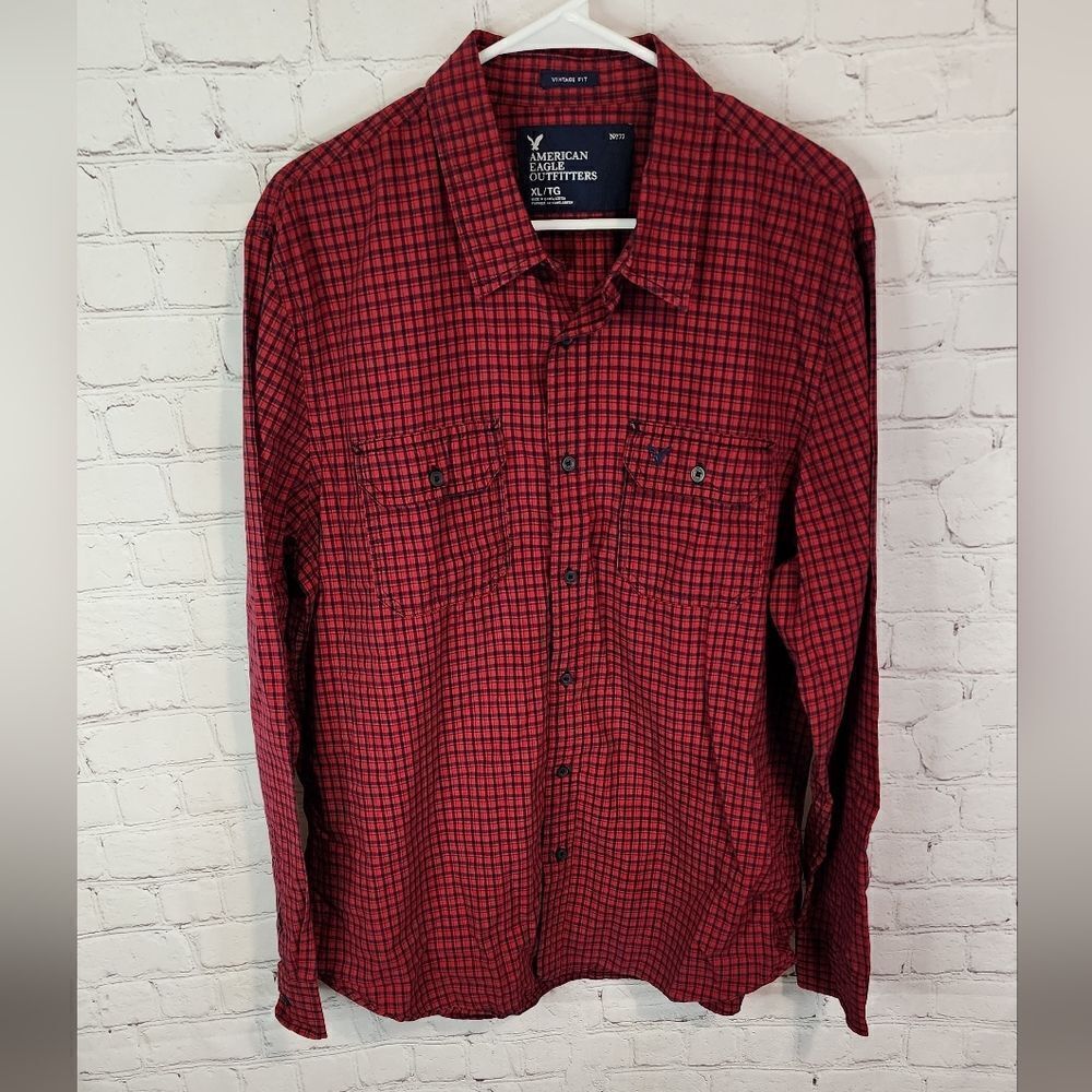 Men's American Eagle "Vintage Fit" longsleeve button-down shirt, size XL